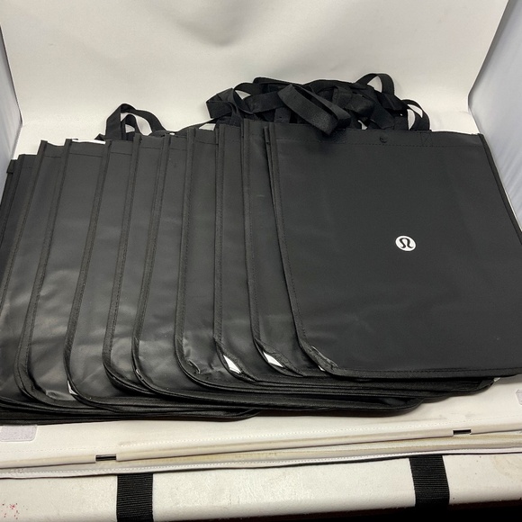 NEW 10 lululemon athletica Large Black White Shopping Grocery Reusable Bags - Picture 1 of 5